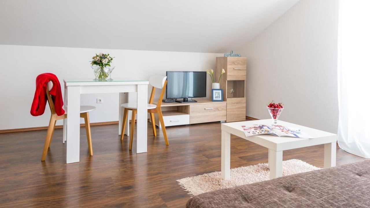 Apartments Sandra Solitudo III ดูบรอฟนิก ภายนอก รูปภาพ