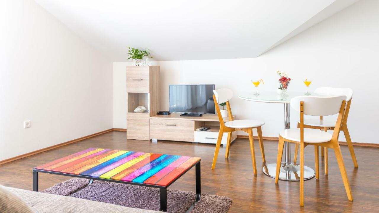 Apartments Sandra Solitudo III ดูบรอฟนิก ภายนอก รูปภาพ