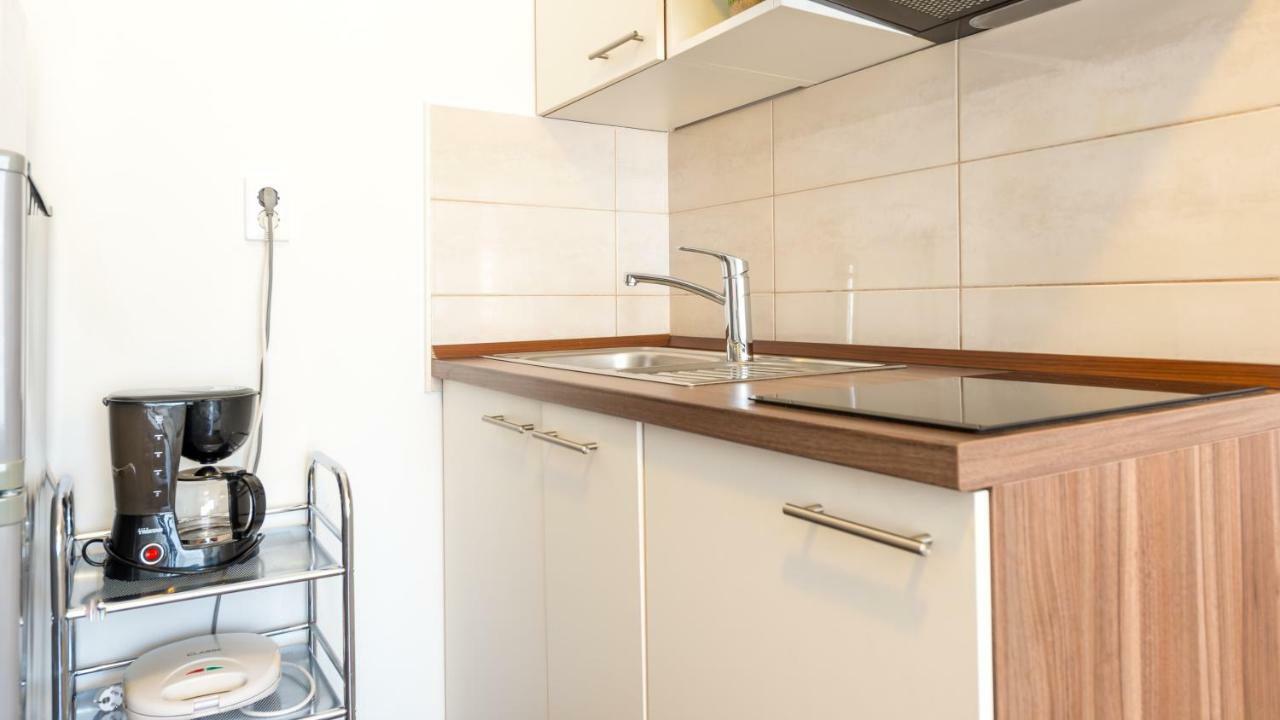 Apartments Sandra Solitudo III ดูบรอฟนิก ภายนอก รูปภาพ
